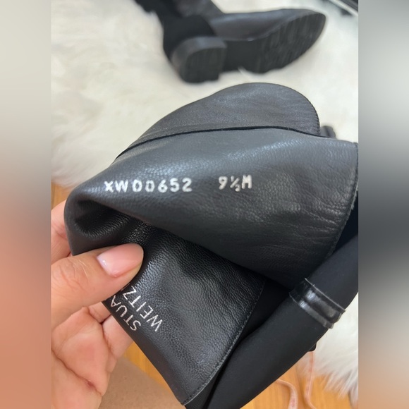 Stuart Weitzman
Half 'N Half Bold Boots - Picture 13 of 16